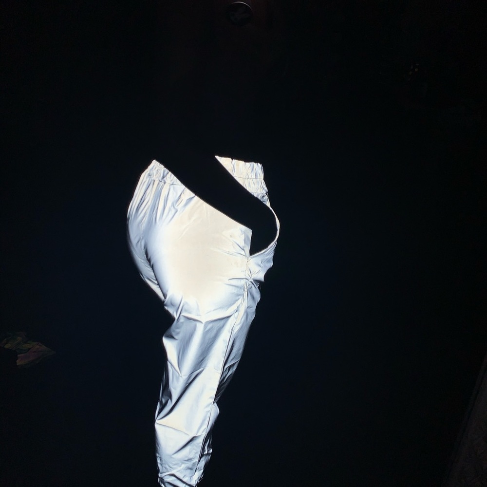 π¦π¦π¦ Reflective Jogger Pants - Picture 8 of 8